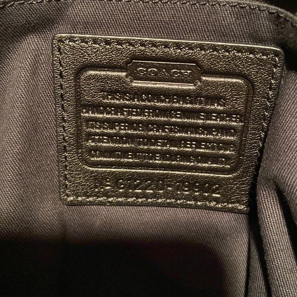 Coach Leather Rory Purse - Picture 10 of 12